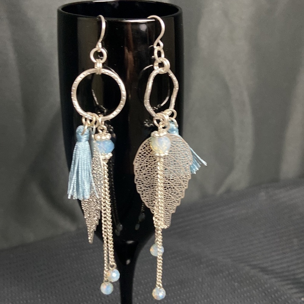 Silver tone Hoop Earrings with Leaves &Tassels 💕​ - Picture 2 of 3
